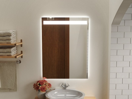 Зеркало для ванной с подсветкой Капачо 50х70 см